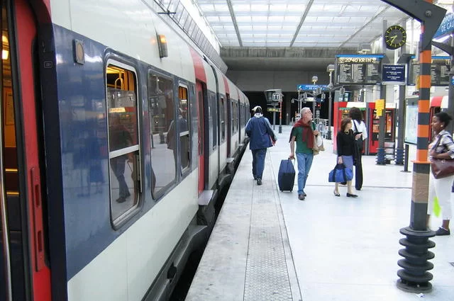RER B Czym jest RER?