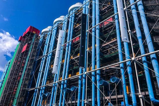 Adora Goodenough / Unsplash Centrum Pompidou