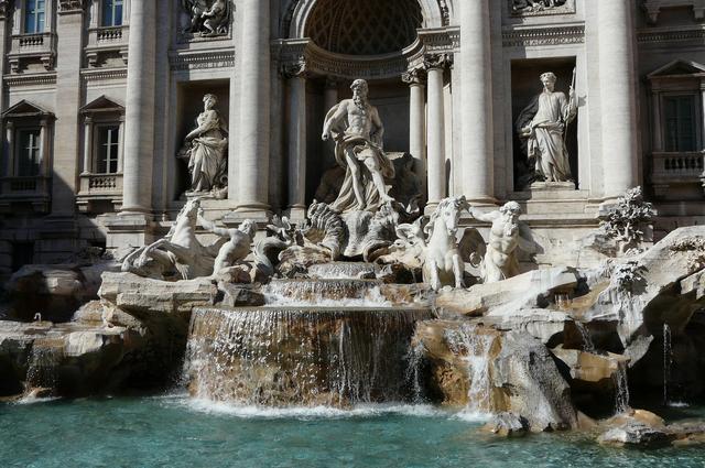 Obraz Monika Anic z Pixabay Fontanny di Trevi