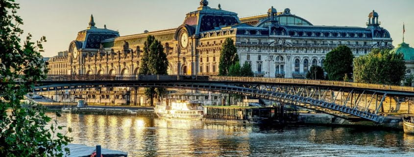 Audioprzewodnik po Paryżu od TouringBee Audioprzewodnik po Paryżu od TouringBee