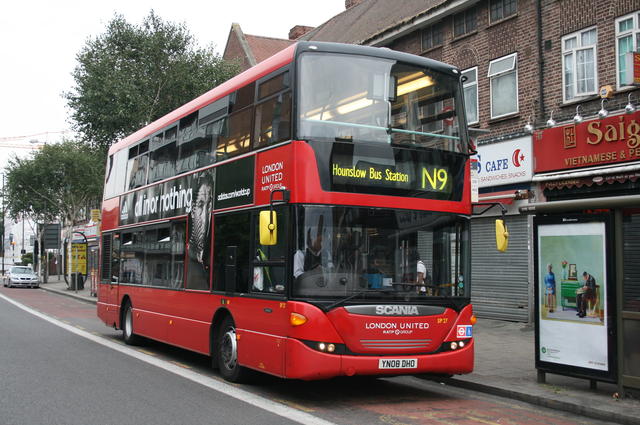 Zdjęcie: Aubrey / Flickr / CC BY-SA 2.0 Autobus N9 Night Bus