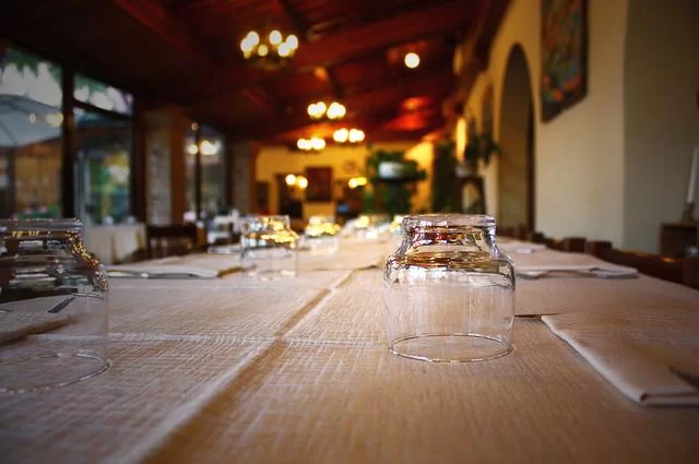Obraz Giacomo Zanni z Pixabay  trattoria