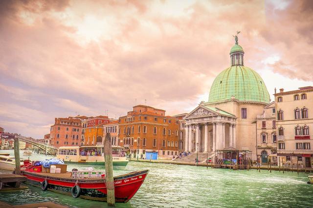 Obraz Michelle Raponi z Pixabay  San Polo Wenecja