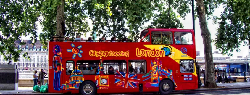 Dwupoziomowy autobus