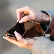 Jak zaoszczędzić w Paryżu