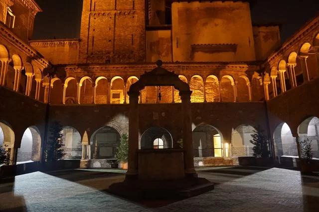 Zdjęcia: SaraVaccari / Pixabay.com Muzea Bolonii