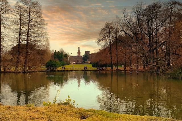 Zdjęcie: nicolagiordano / pixabay.com Park Krajobrazowy Sempione