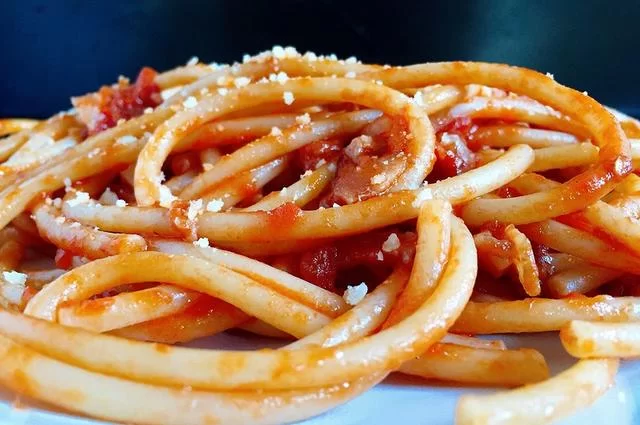 Zdjęcie: Joy / Flickr / CC-BY 2.0 Bucatini all’amatriciana