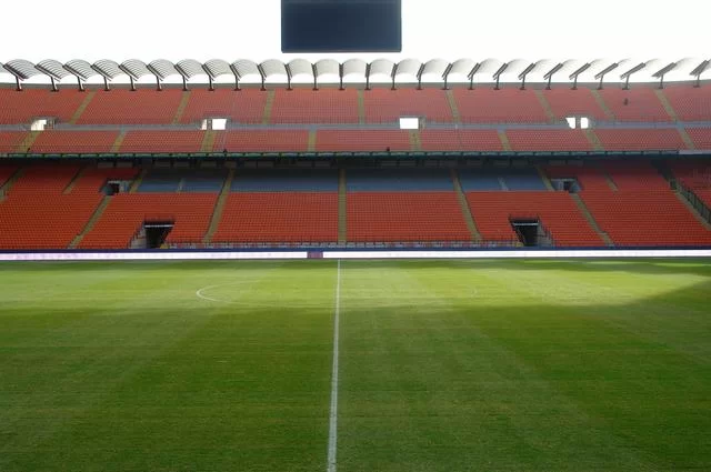 Zdjęcie: designermikele / pixabay.com Wycieczka po stadionie San Siro