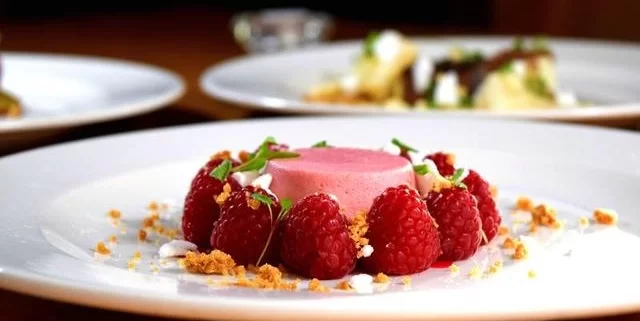 16 znanych paryskich cukierni