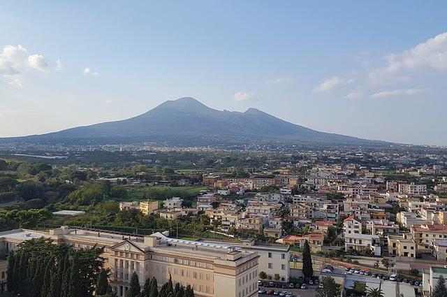 Martuna.22 / commons.wikimedia.org / CC BY-SA 4.0 Wezuwiusz