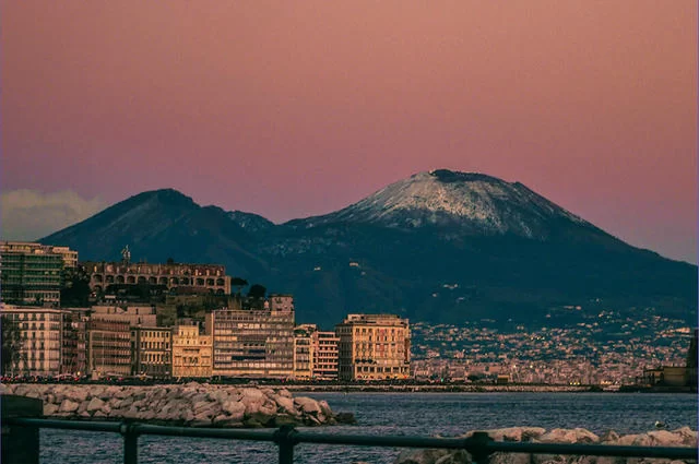 Czy można wspiąć się na Wezuwiusza