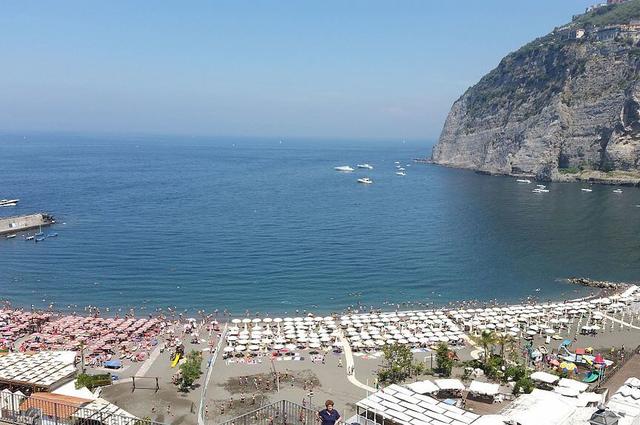 Manu'ndroid / Wikimedia commons / CC BY-SA 4.0 Meta di Sorrento