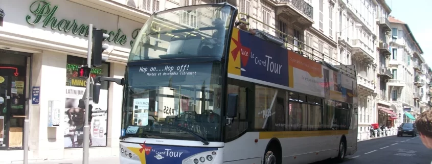 WYCIECZKA PO NICEI AUTOBUSEM PIĘTROWYM