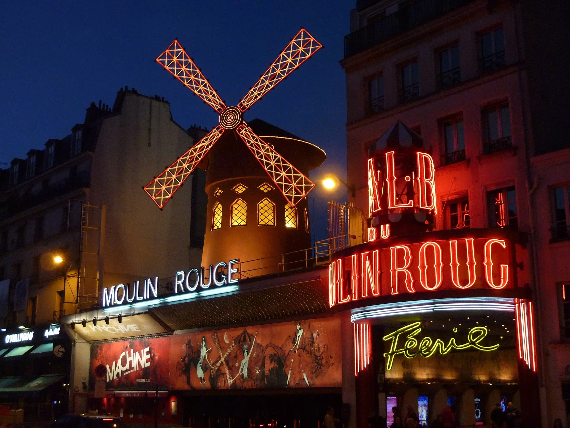 Moulin Rouge Moulin Rouge