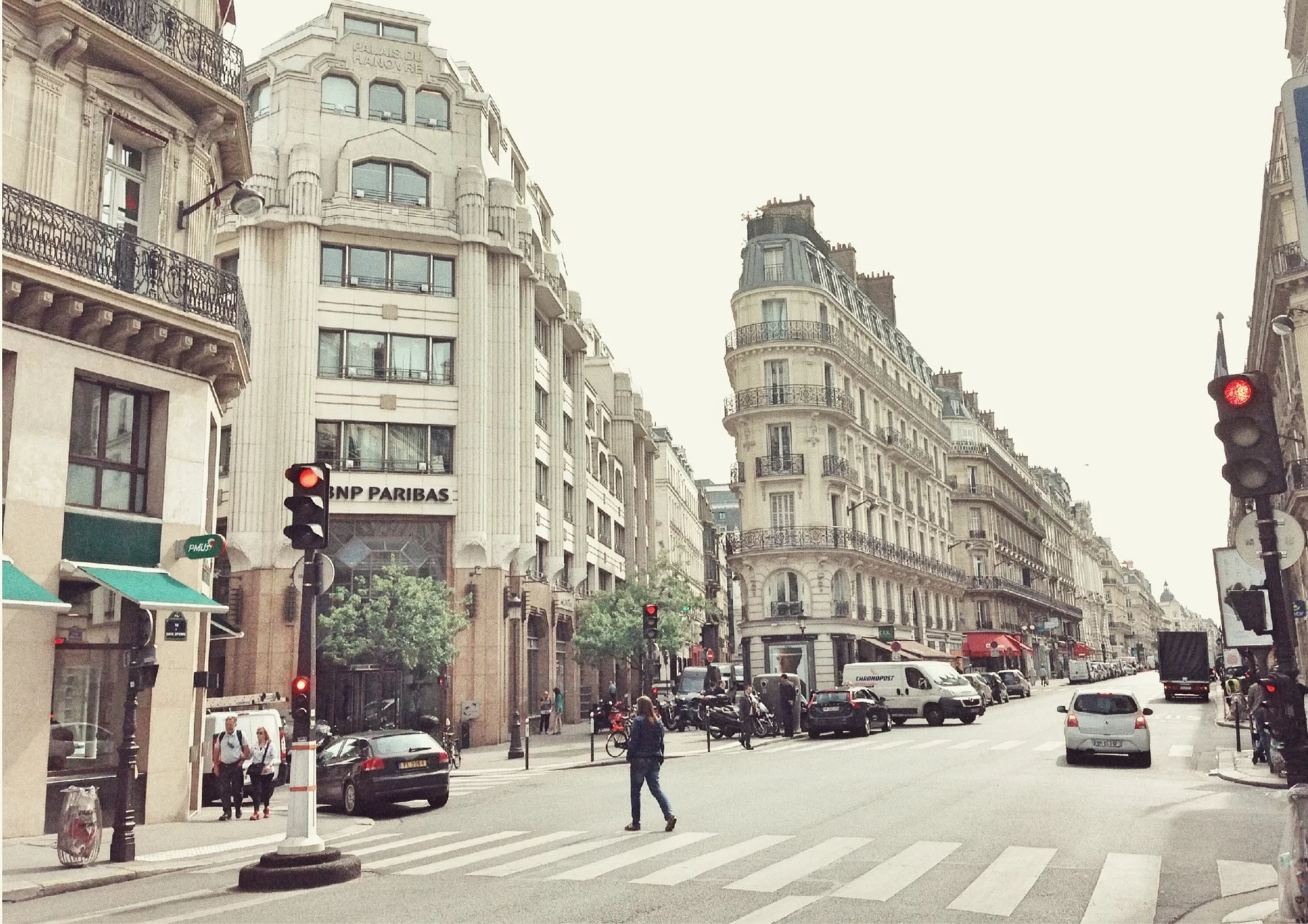 Wycieczki piesze po Paryżu Wycieczki piesze po Paryżu