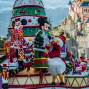 Boże Narodzenie i Nowy Rok w Disneylandzie w Paryżu