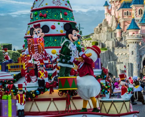 Boże Narodzenie i Nowy Rok w Disneylandzie w Paryżu