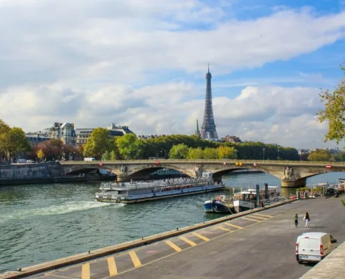 Rejs statkiem po Sekwanie