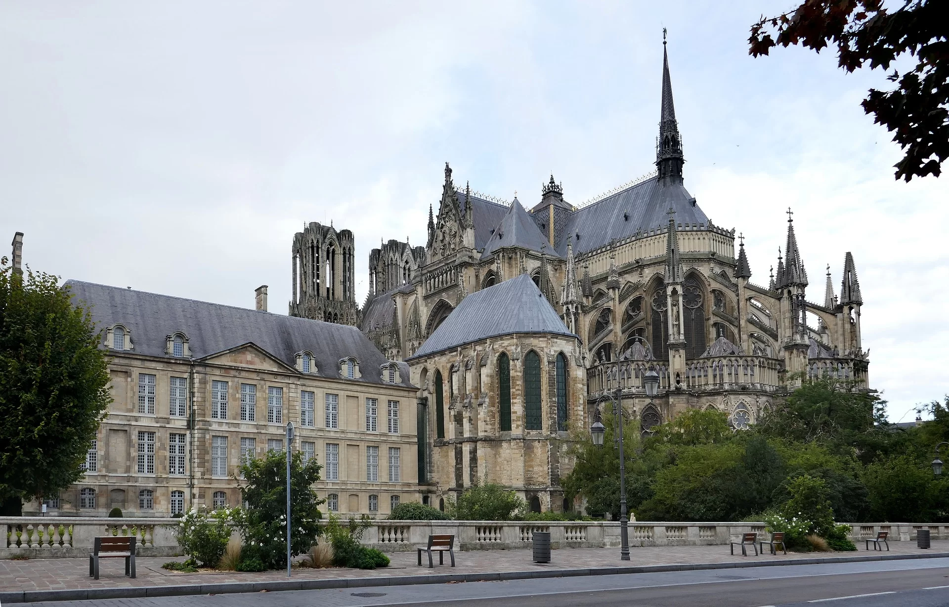 Notre Dame Reims