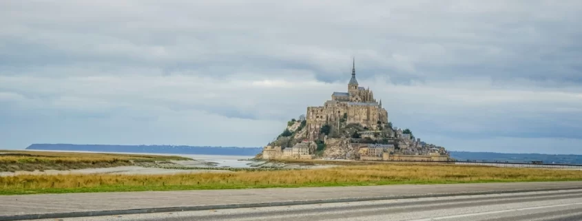 Jak dostać się do Mont Saint-Michel na własną rękę?